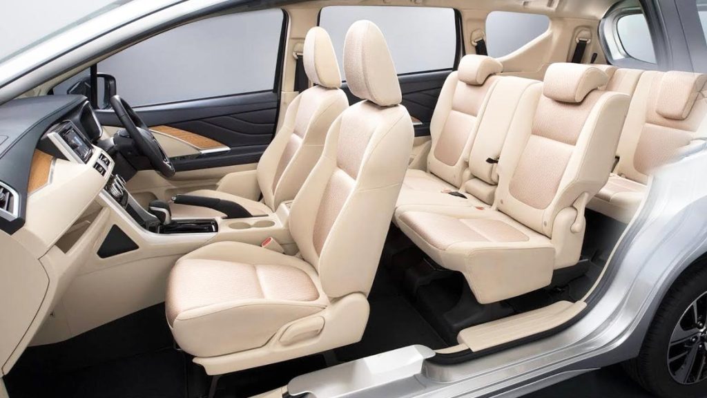 MITSUBISHI XPANDER (2)